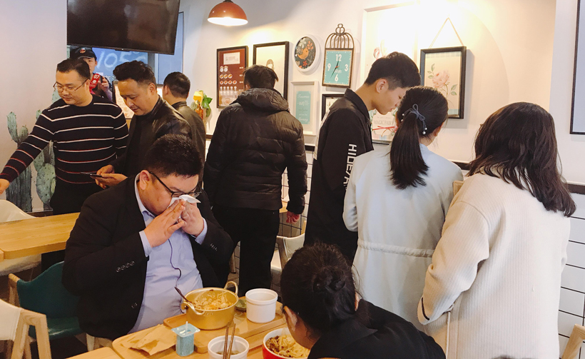 开一个纯外卖店要多少钱?成本预算与经营建议