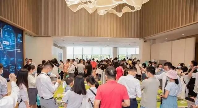 本科最吃香的十大专业有哪些？这些专业就业前景好不好