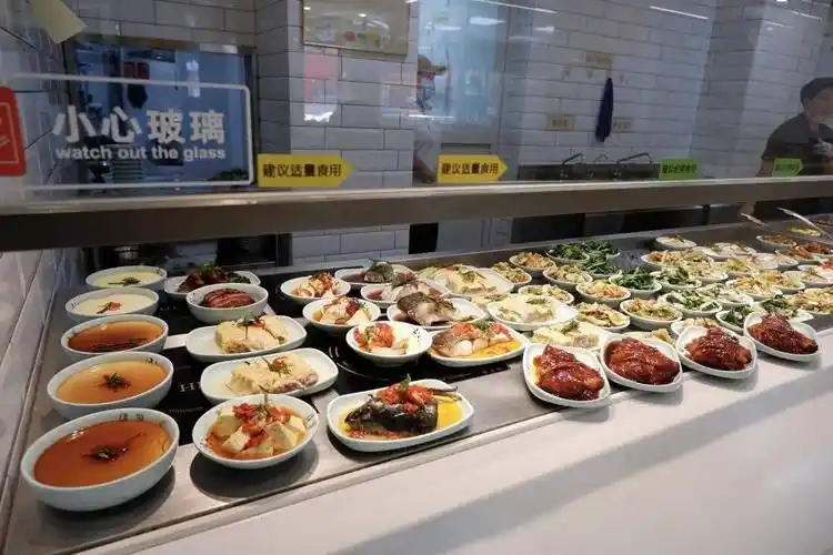 开大食堂需要准备哪些？要投资多少钱