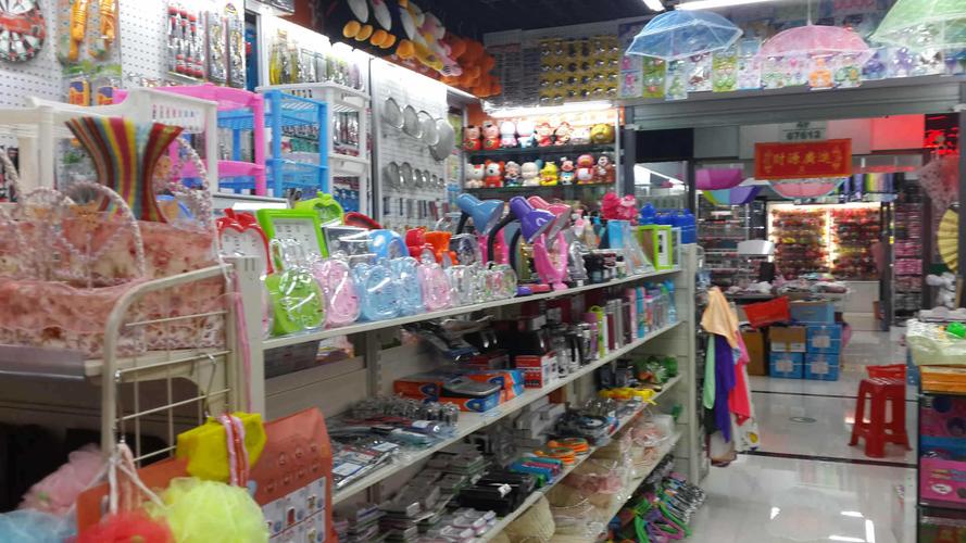 两元店货源从哪里进货?低价货源渠道推荐