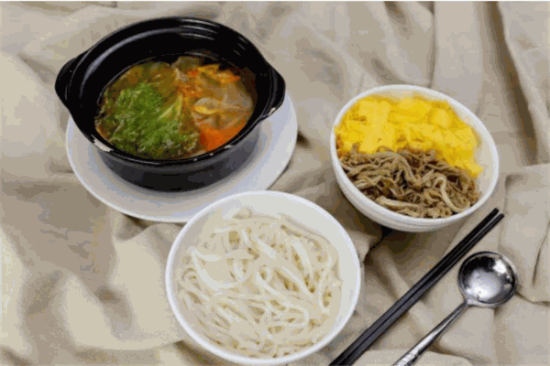 西施火锅米线加盟费高不高 加盟费多少钱？附开店投资明细